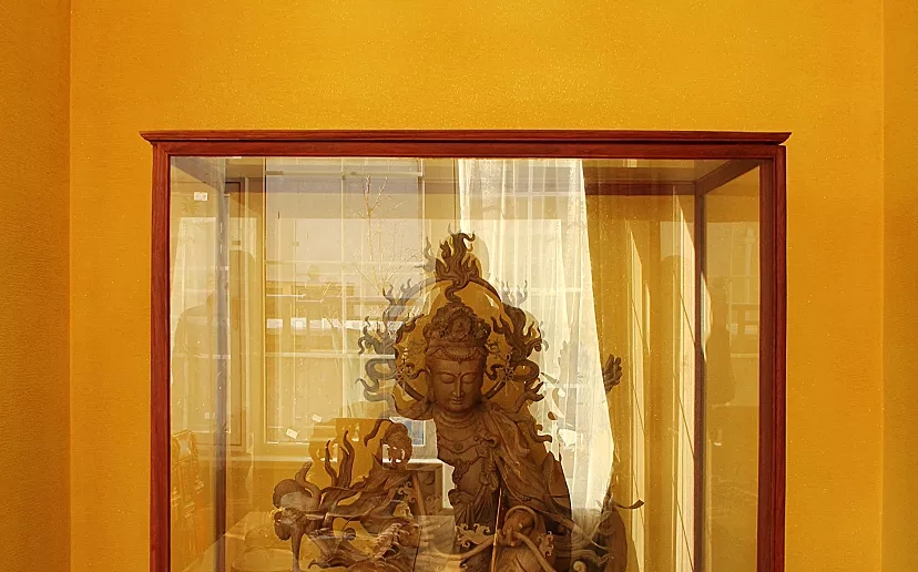 實景拍攝：擬絲工藝